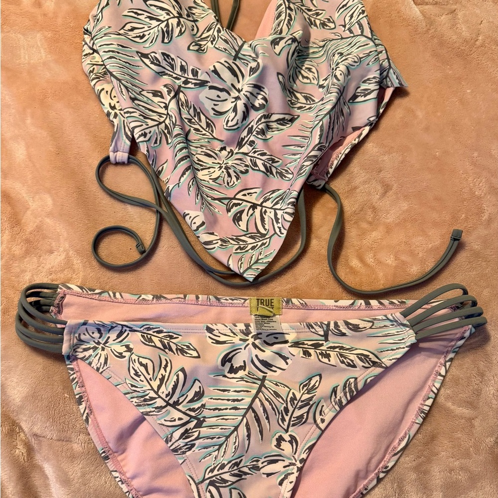 True Craft Leaf Print Bikini Set XL